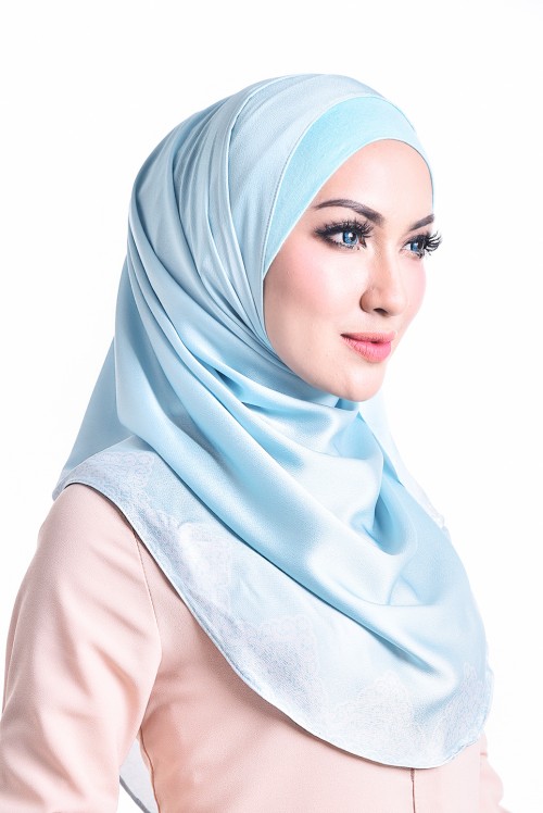 ALAAINA INSTANT SHAWL